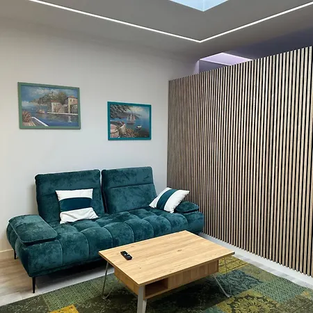 Neues In Loehne, 50qm Mit Moderner Kueche, Boxspringbett Und Vieles Mehr Appartamento *