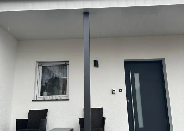 Neues In Loehne, 50qm Mit Moderner Kueche, Boxspringbett Und Vieles Mehr