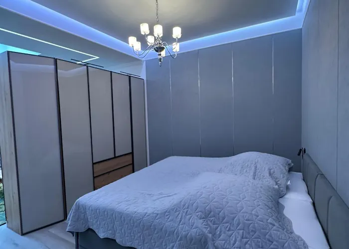 Neues In Loehne, 50qm Mit Moderner Kueche, Boxspringbett Und Vieles Mehr Lejlighed